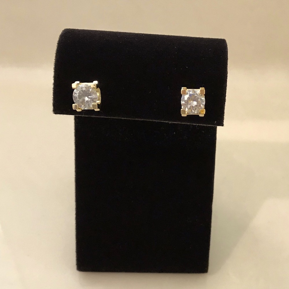 1.5ct Gold Solitaire Earrings - Picture 7 of 9